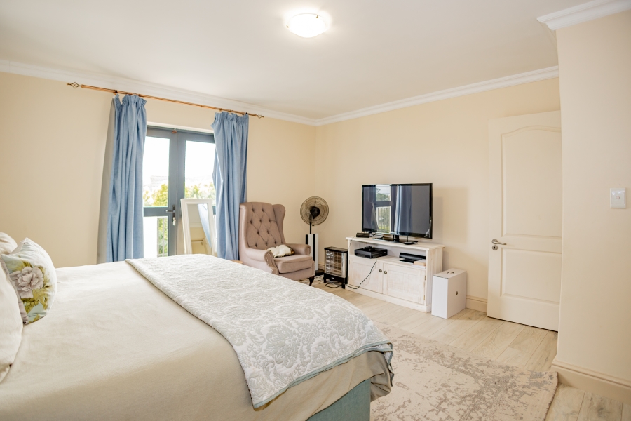 4 Bedroom Property for Sale in Zevenwacht Country Estate Western Cape